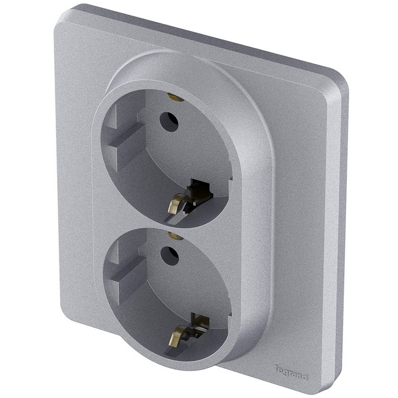 673752 Legrand Inspiria Розетка 2 x 2К+З немецкий стандарт 16А 250В алюминий, вид под углом