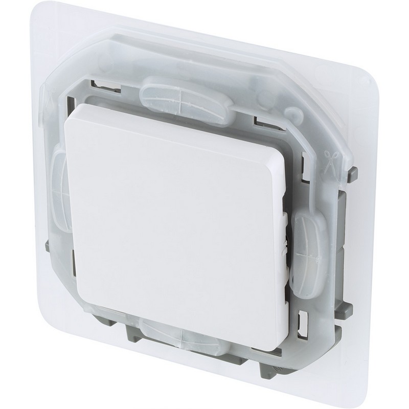 673670 Legrand Inspiria Переключатель IP44 10AX 250В белый, вид под углом