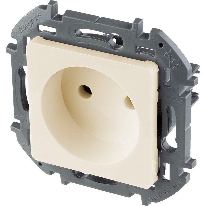 673711 Legrand Inspiria Розетка 2К 16А 250В слоновая кость, вид под углом